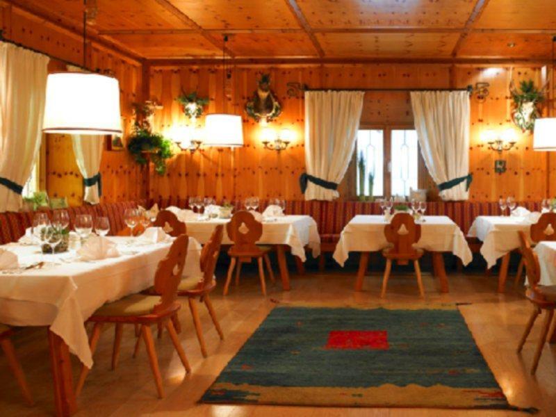 Raffl'S Tyrol Hotel Санкт-Антон-ам-Арльберг Экстерьер фото